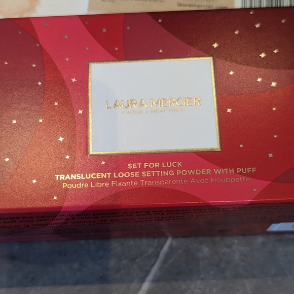 Laura Mercier Translucent Powder Set - Picture 3 of 4